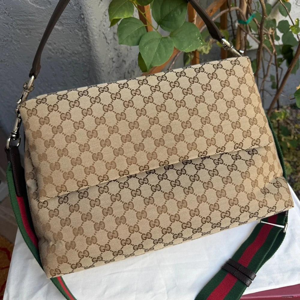 Gucci GG Monogram Large Crossbody - Picture 3 of 13